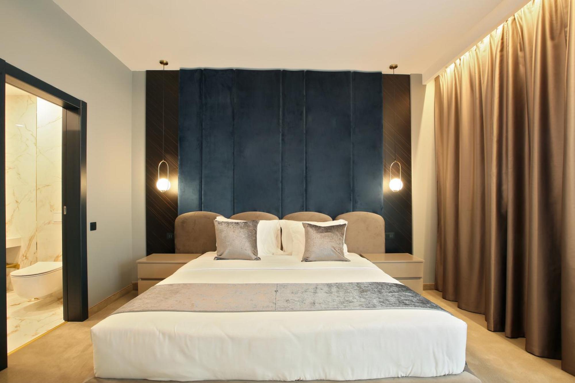 Hotel Artemis Oradea Extérieur photo